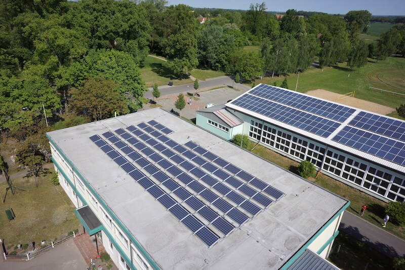 Bild einer Photovoltaik-Anlage die durch die Meine Solar GmbH installiert wurde.